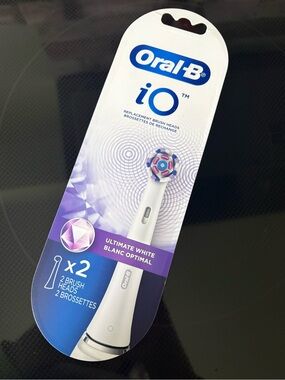💥2/$33💥 NEW! Oral‑B iO Replacement Brush Heads (White)